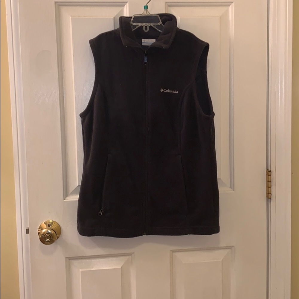 Columbia fleece vest